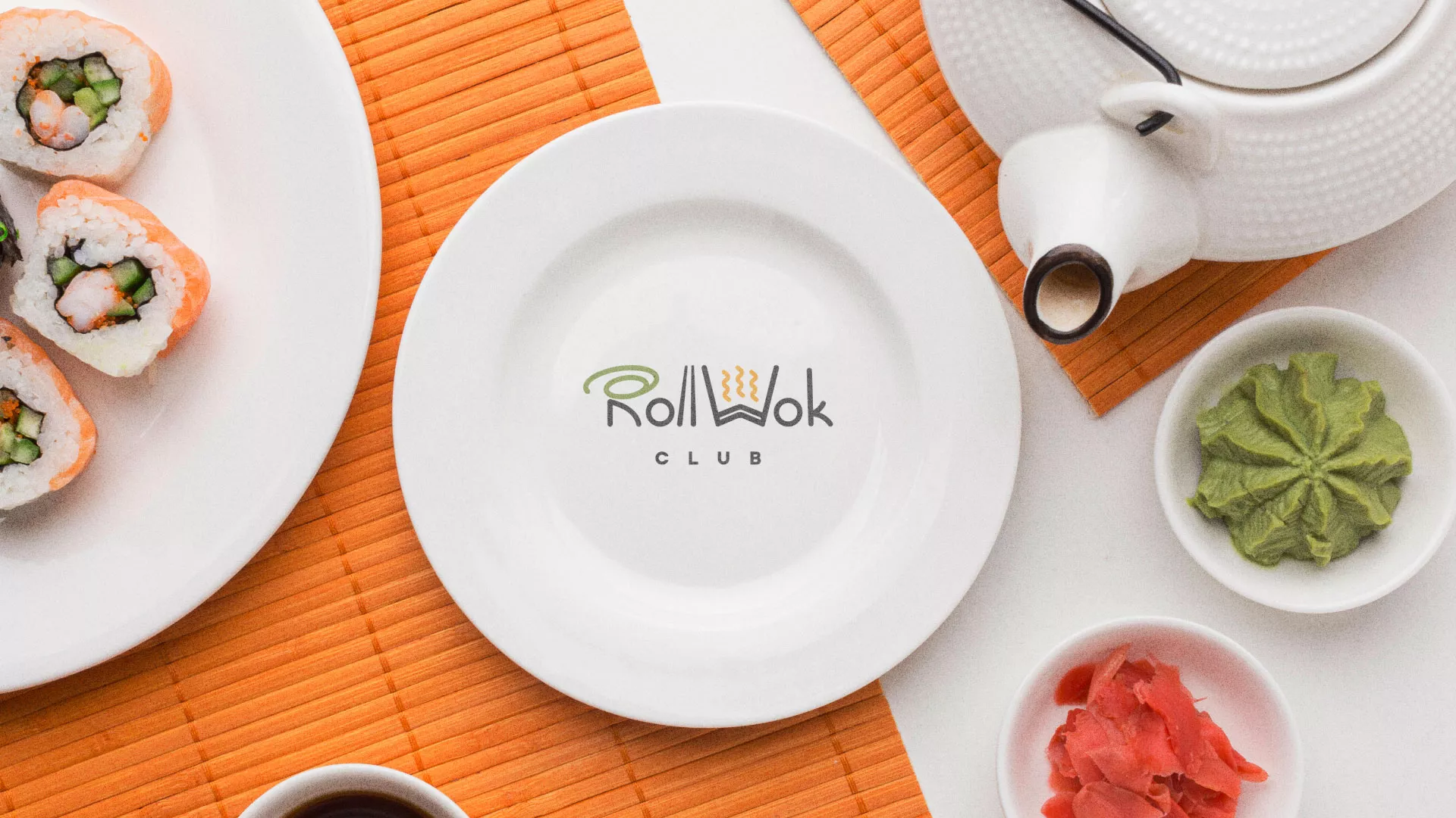 Разработка логотипа и фирменного стиля в Губкинском для суши-бара «Roll Wok Club» Разработка логотипа и фирменного стиля в Губкинском для суши-бара «Roll Wok Club»
